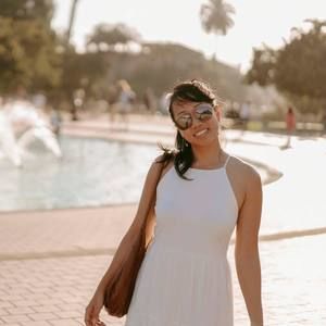 Meet your Posher, Suzanne